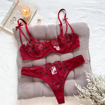 Intimate Floral Mesh Lingerie Set: Double Strap Detail & Sheer Elegance