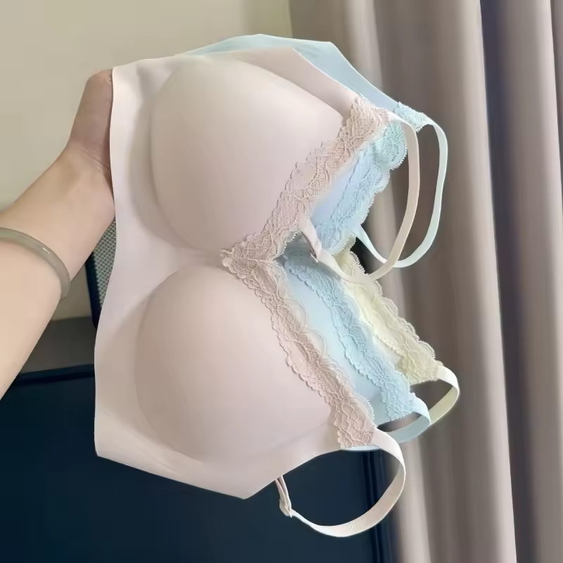 Lace V-Neck Wireless Bra